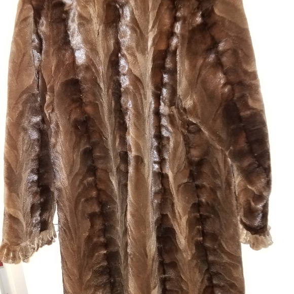 Sheared Mink coat - Picture 7 of 8